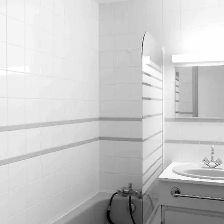 Residence Des Bains***